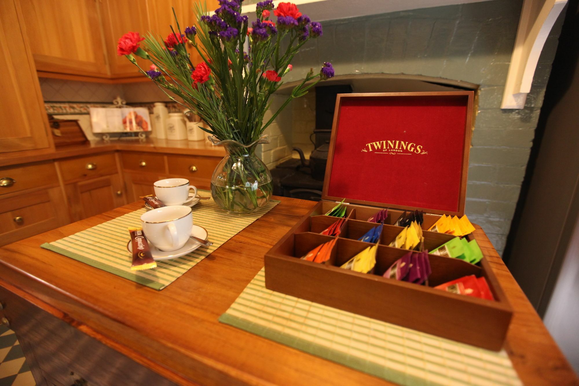 Strawberry Patch Hotel ลูรา ภายนอก รูปภาพ