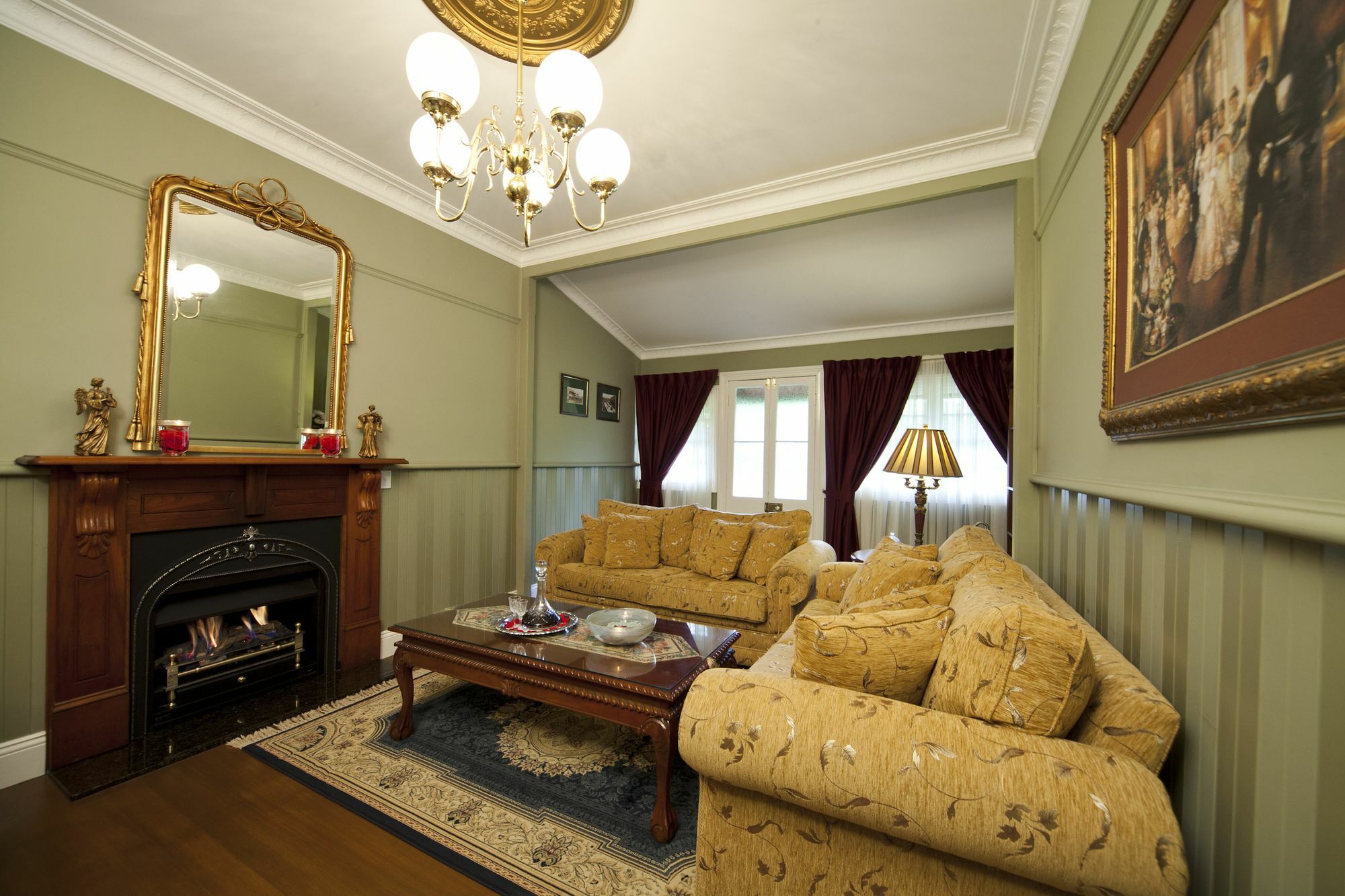 Strawberry Patch Hotel ลูรา ภายนอก รูปภาพ
